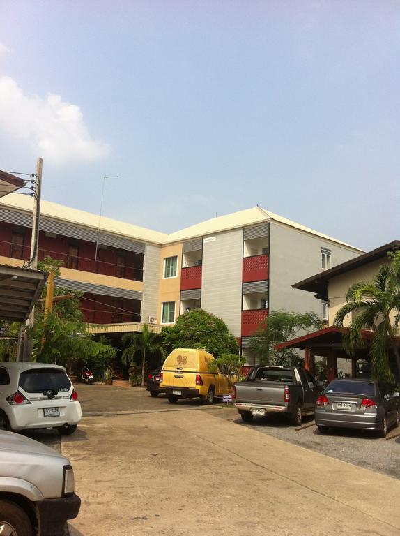ภักดีเฮาส์ Hotel อุดรธานี ภายนอก รูปภาพ