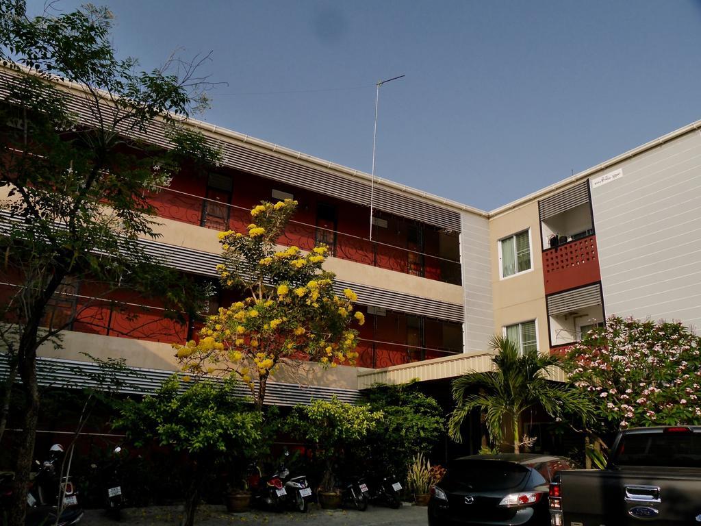 ภักดีเฮาส์ Hotel อุดรธานี ภายนอก รูปภาพ